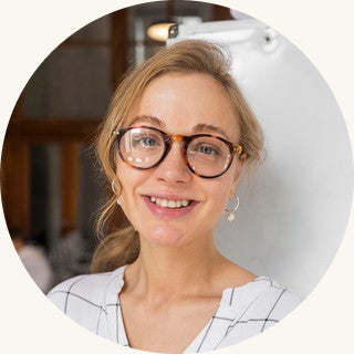 Beatriz S., 42 years old · Customer since 2024